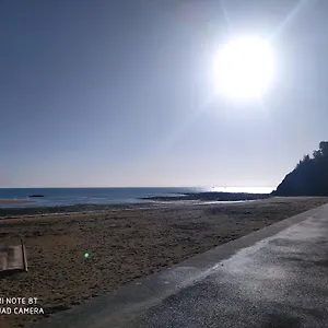 Hébergement de vacances Maisonnette De Bord De, Étables